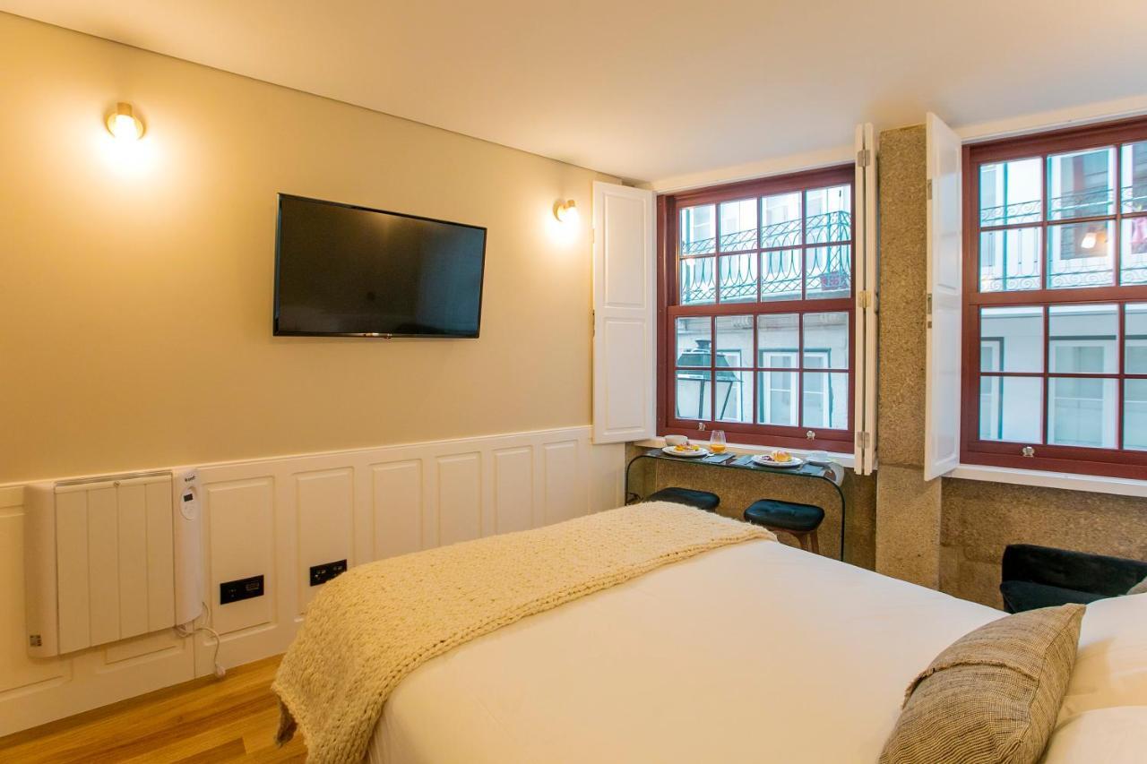 Charming Studio In Historic Downtown Порту Екстер'єр фото